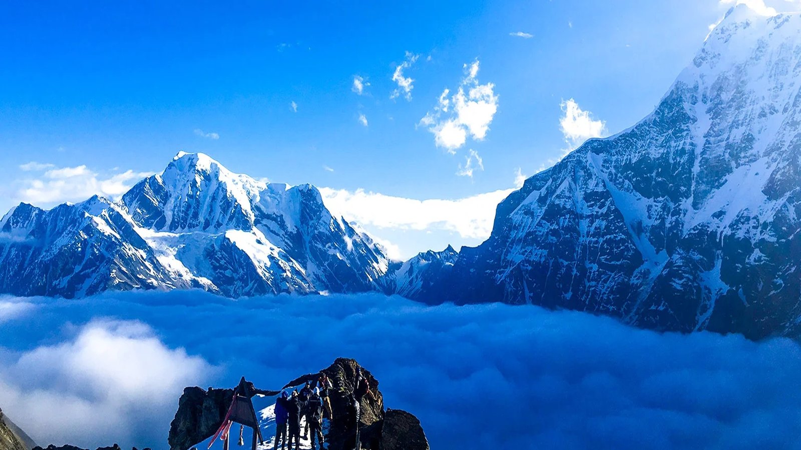 Kumaon vs Garhwal: Complete Travel Comparison Guide to Uttarakhand’s Two Iconic Regions (2026)