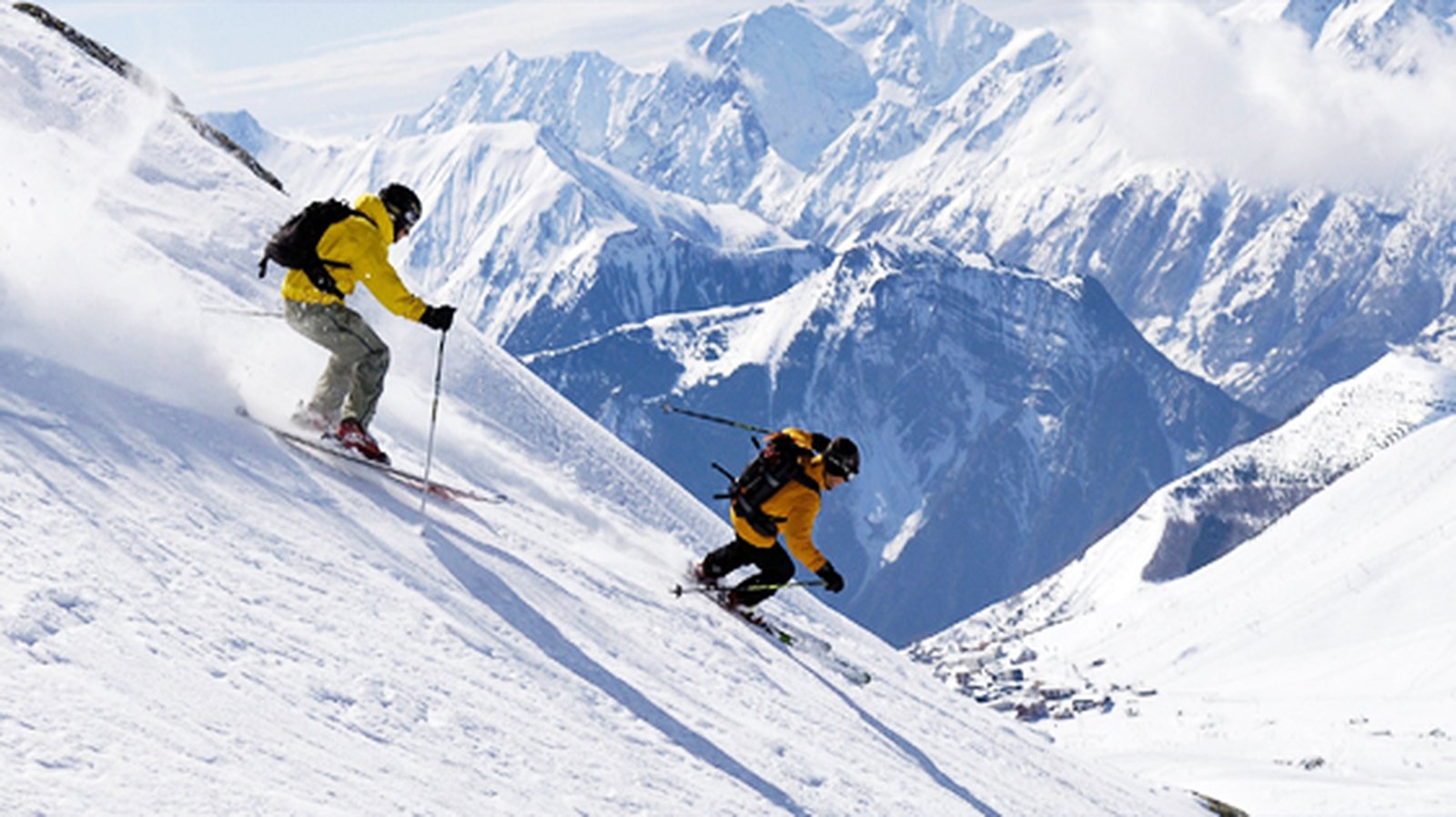 Auli Travel Guide 2026: Best Places to Visit, Skiing Season, Ropeway, Itinerary & Tour Packages